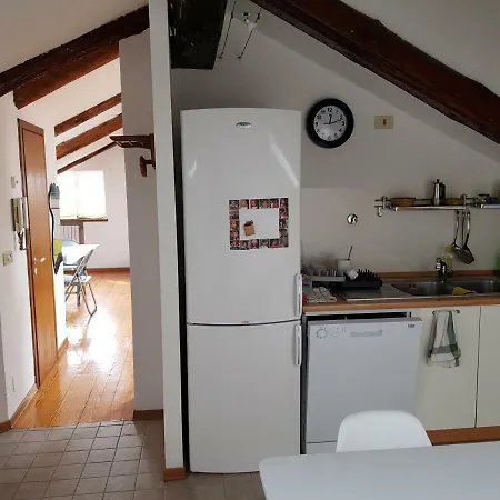 Apartment La Casa Sui Tetti *